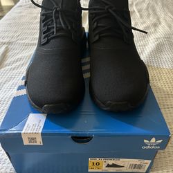 Men’s Adidas Shoes Size 10 M 