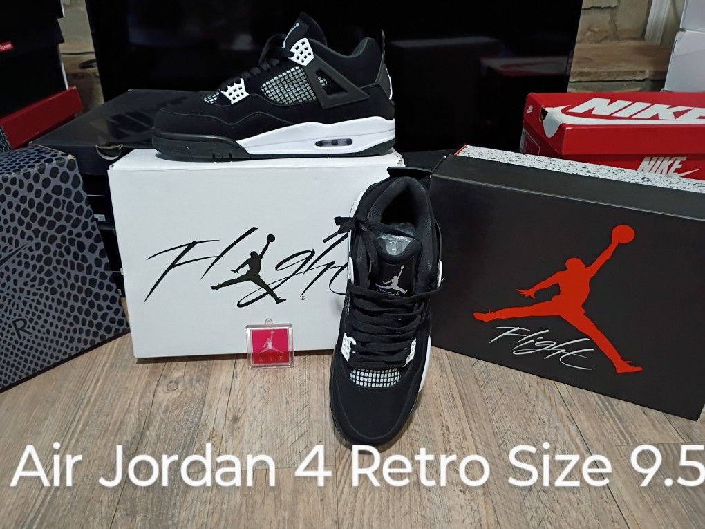 Jordan 4 Retro