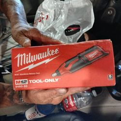 Milwaukee Cordless Dremel
