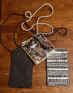 Cell Phones Purses And Pouch