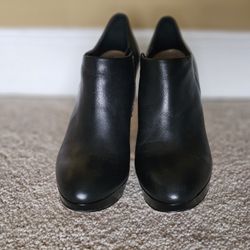 Womens Black Vince Camuto Booties Shoes