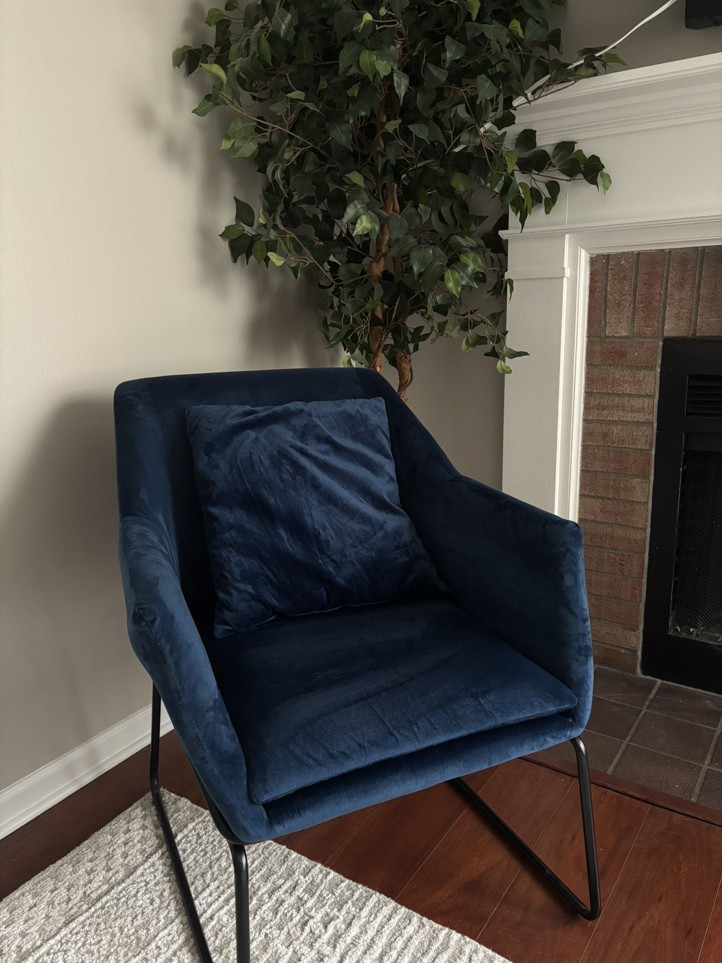 Accent Chair