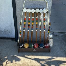 Croquet Set/excellent Condition
