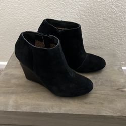 Black Wedged Booties