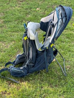 Deuter Kid Comfort Pro child carrier