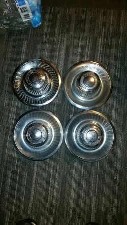 Chevrolet center caps