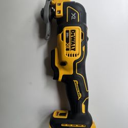 DEWALT 20V MAX XR Cordless Brushless 3-Speed Oscillating Multi Tool (Tool Only)