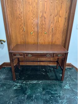 Free Desk