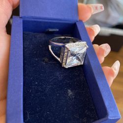 Swarovski Ring