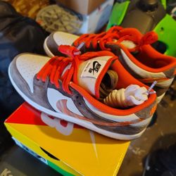 Nike SB Dunk Low Pro QS "Crushed D.C. - Golden Hour." Men's 8