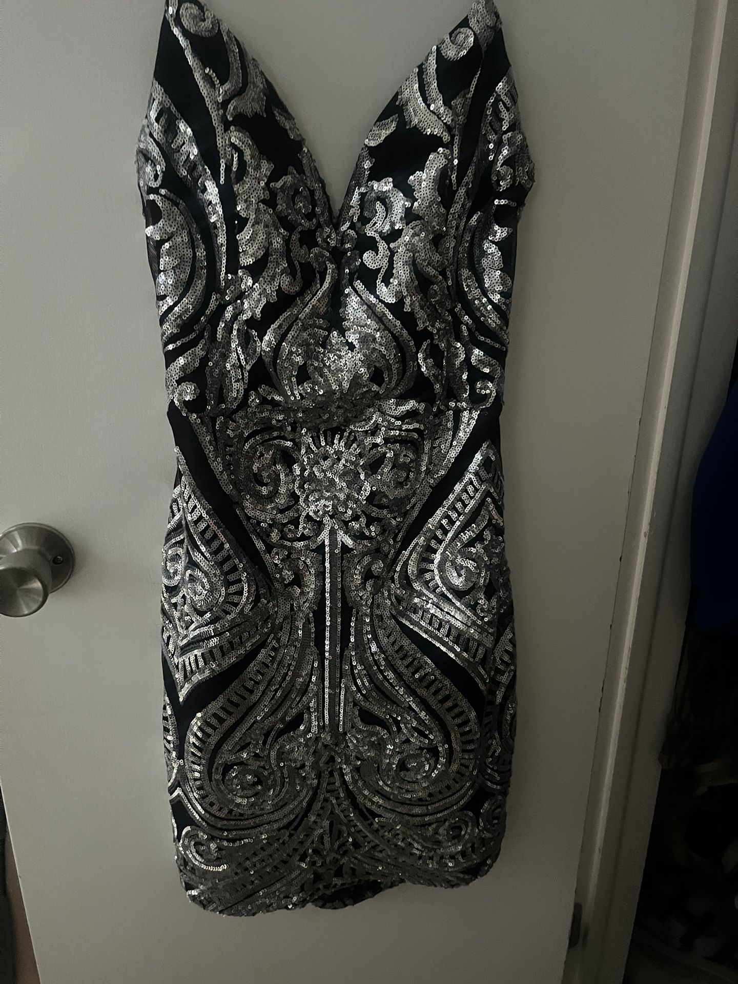 Black/white Sequin Party Dress