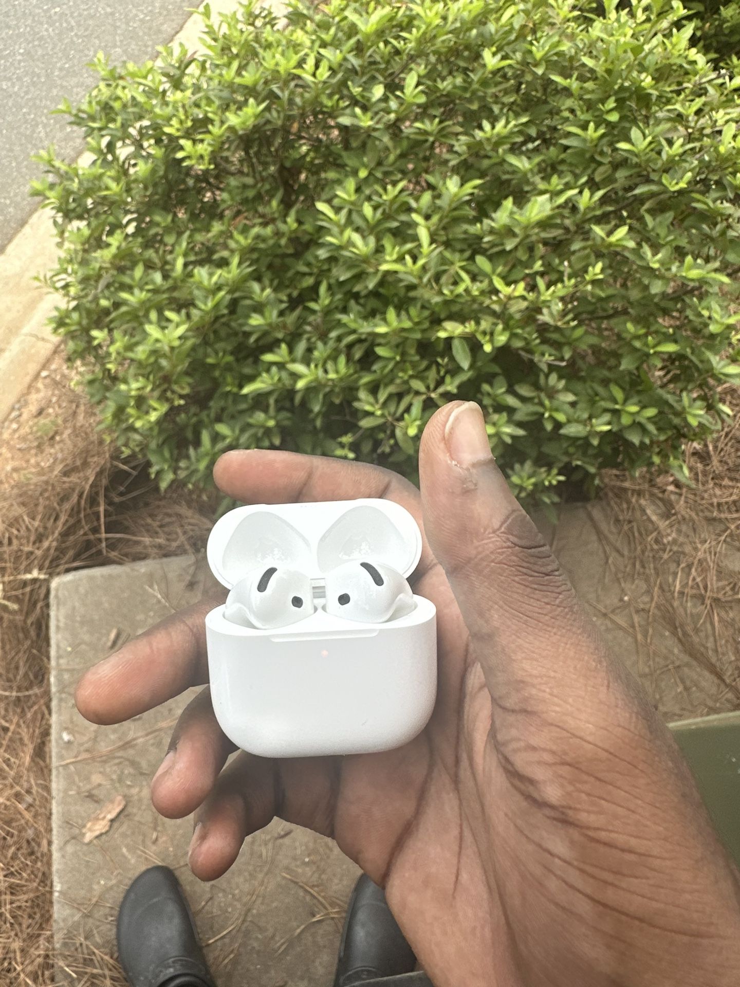 Air Pods 3 Without Noise Cancellation