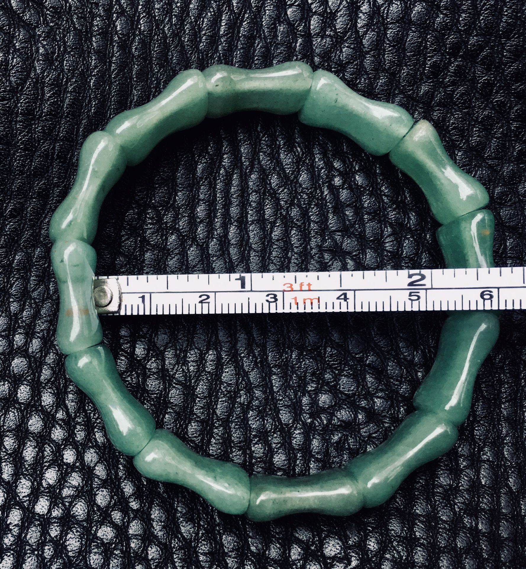 Flexible jade bracelet