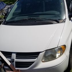 2005 Dodge Grand Caravan