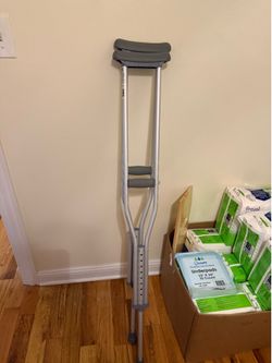 Crutches and walker new pick up only tomorrow 5/31 @10am $15 each