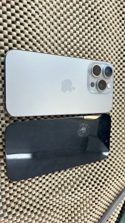 iPhone 15 Pro Screen