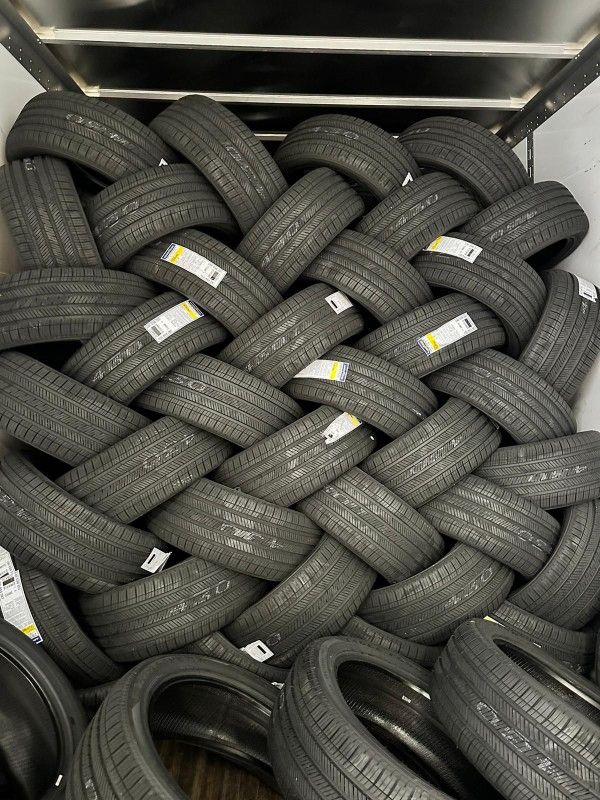 235 60 18 New Tires Set