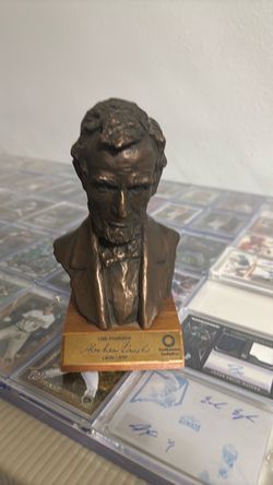 Abraham Lincoln Bust, Vintage Smithsonian Souvenir