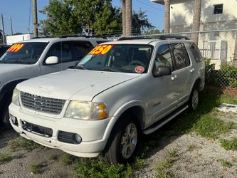 2005 Ford Explorer