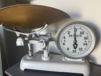Antique Scale - heavy cast-iron