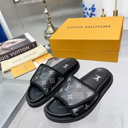Black slippers