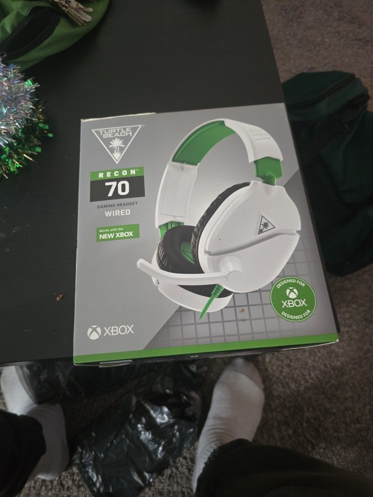 Like New TURTLE Beach Xbox Headphones