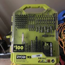 Ryobi 40 Pc Drill And Impact Drive Set