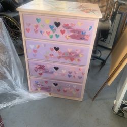 Dresser $30 And $40