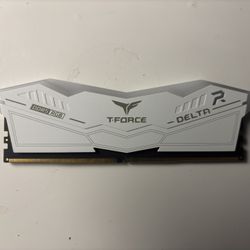 TeamGroup T-Force Delta R DDR5-5200 CL40 RGB (1x16GB) RAM