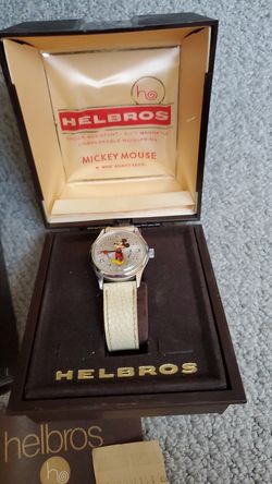 Vintage 1976 helbros walt disney watch