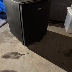 Galanz Mini Fridge and Freezer
