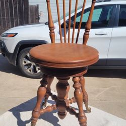 Antique Maple Adjustable Piano Chair