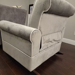 Nursery Rocking Chair With Ottoman 