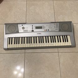 Preowned Electric Piano Yamaha