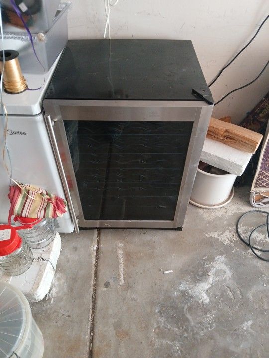 Wine Cooler Fridge
