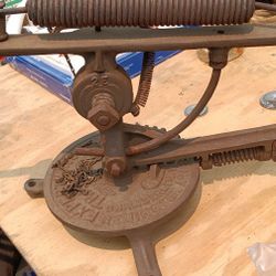 ANTIQUE SKEET SHOOTER 