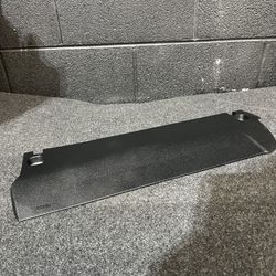 12-19 BMW M5 M6 PASSENGER RIGHT FRONT LOWER KNEE AIR B AG (contact info removed) F10 550 535 528