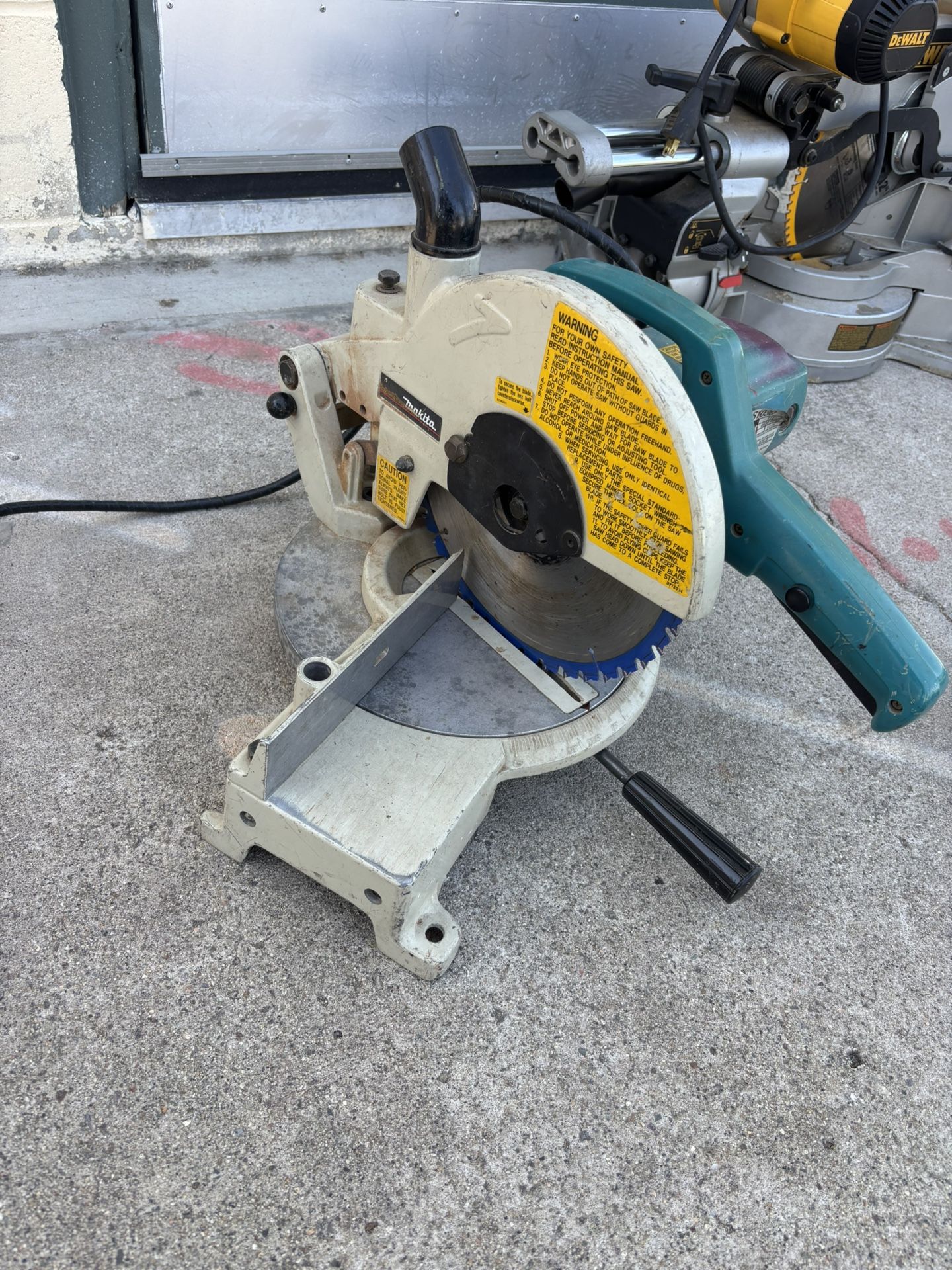 Makita 10 Miter Saw