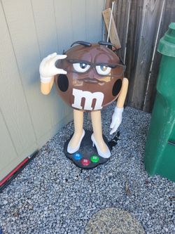 M & M Candy Holder