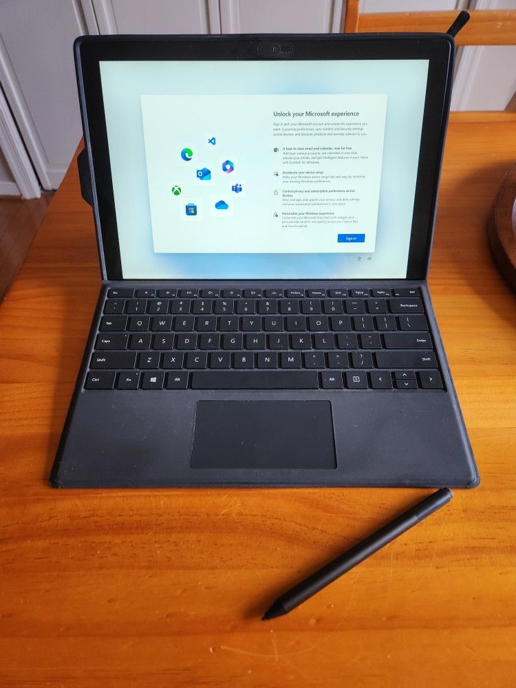 Microsoft Surface Pro 7 With Case