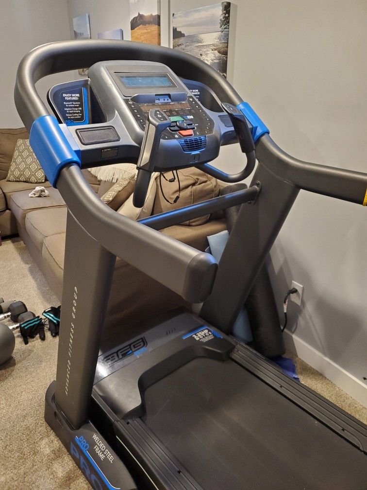 AFG Pro 7.2 AT Treadmill