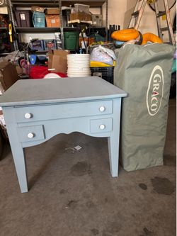 End table 24” x 24”