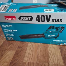 Makita XGT 40V Max Blower