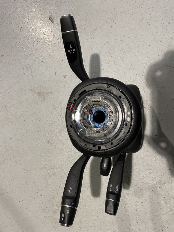 Genuine Mercedes Benz steering column module for Sale in Miami, FL