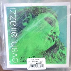 Pirastro Evah Pirazzi 4/4 Violin Strings Standard Set E-Loop Mittel Envelope