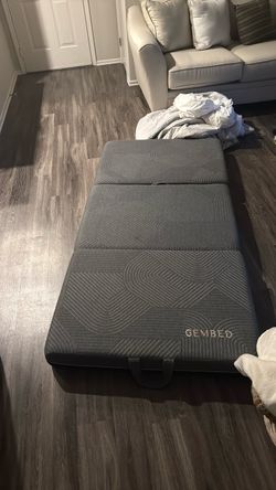 Bed mattress foldable