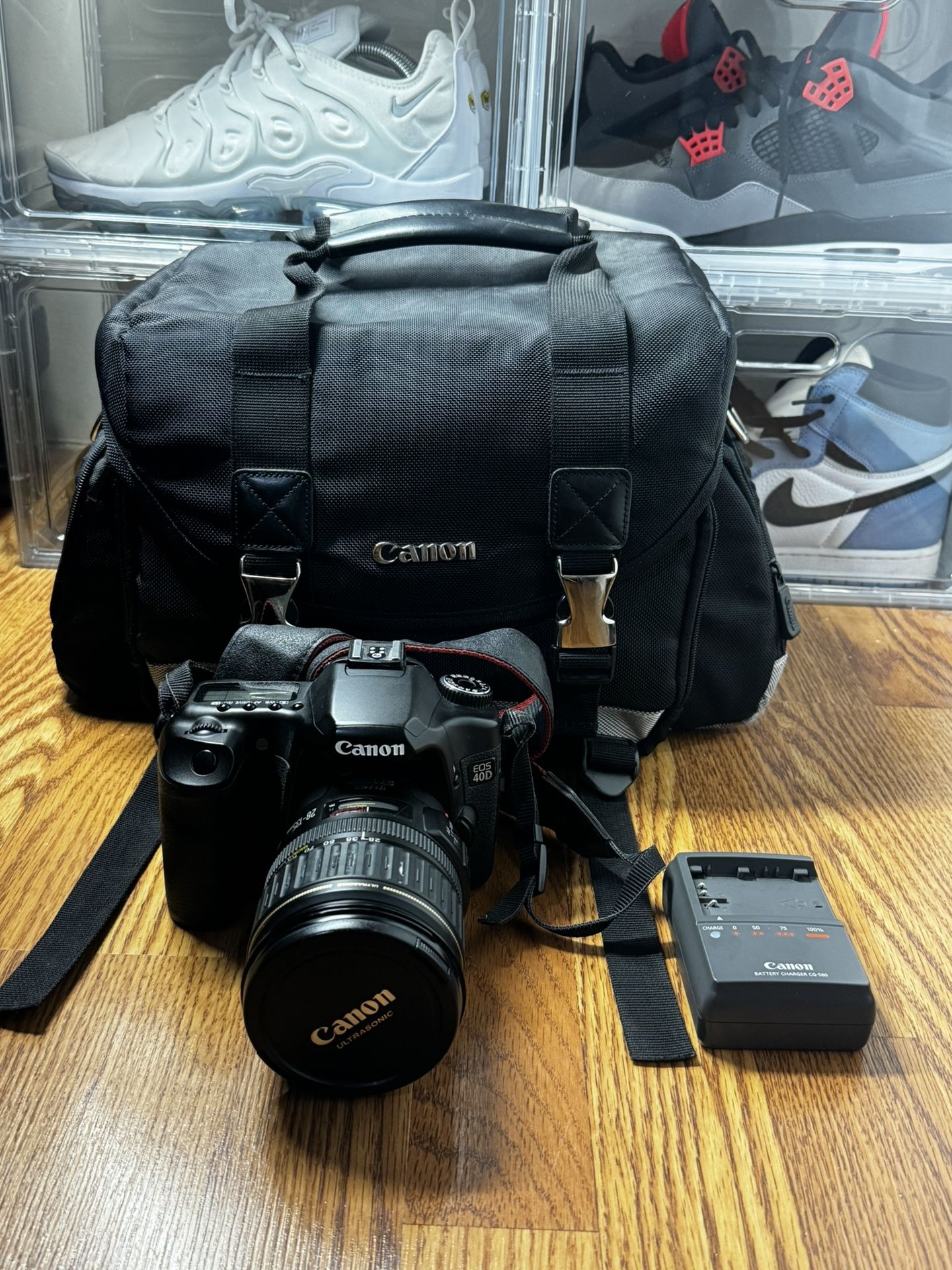 Canon D40 Camera