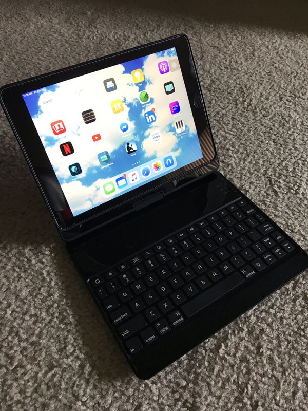 Light Up Keyboard for Sale in Sunnyvale, CA - OfferUp