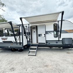 2021 Forest River Wildwood Double Slide Travel Trailer