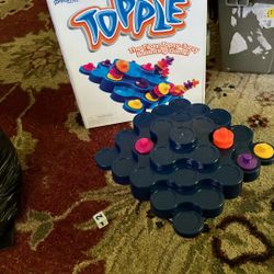 Game Topple